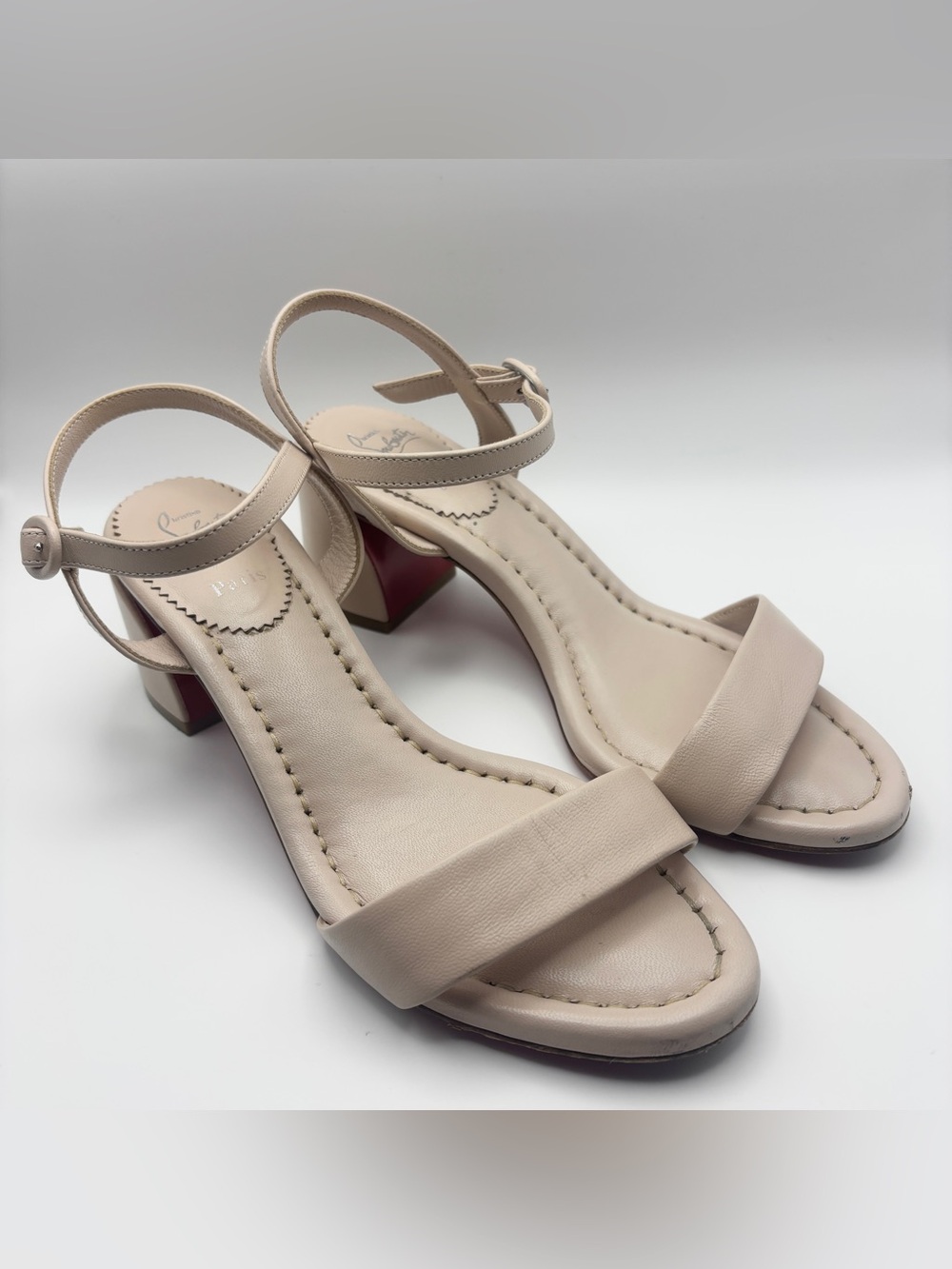 Christian Louboutin Nude Leather Block Heel Strappy Sandals Size 35 Red Sole